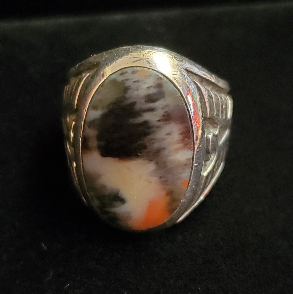 Vintage sterling silver agate ring